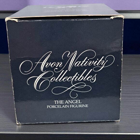 FLAWED 1985 Avon Nativity Collectibles The Angel Flying Hanging White Porcelain - Picture 2 of 9